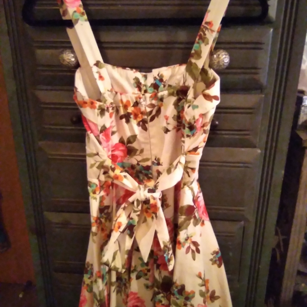 Cute 50s inspired dress